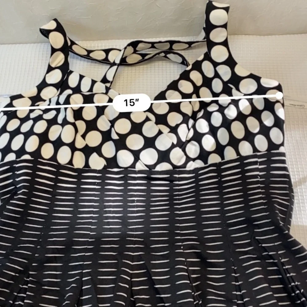 Calvin Klein Geometric Circle Print Black & White Dress Size 4 - Picture 15 of 16